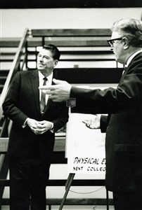 Image description is not available for 1967.048